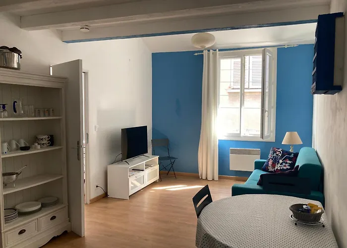 Appartement A 2 Pas Du Port De La Ciotat