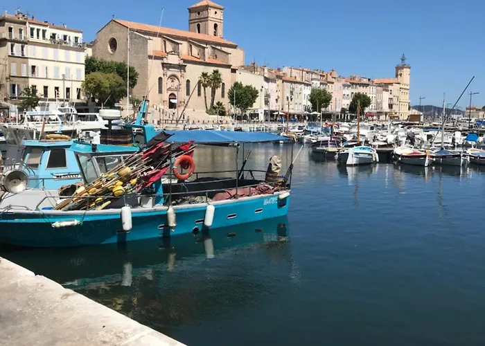 Appartement A 2 Pas Du Port De La Ciotat